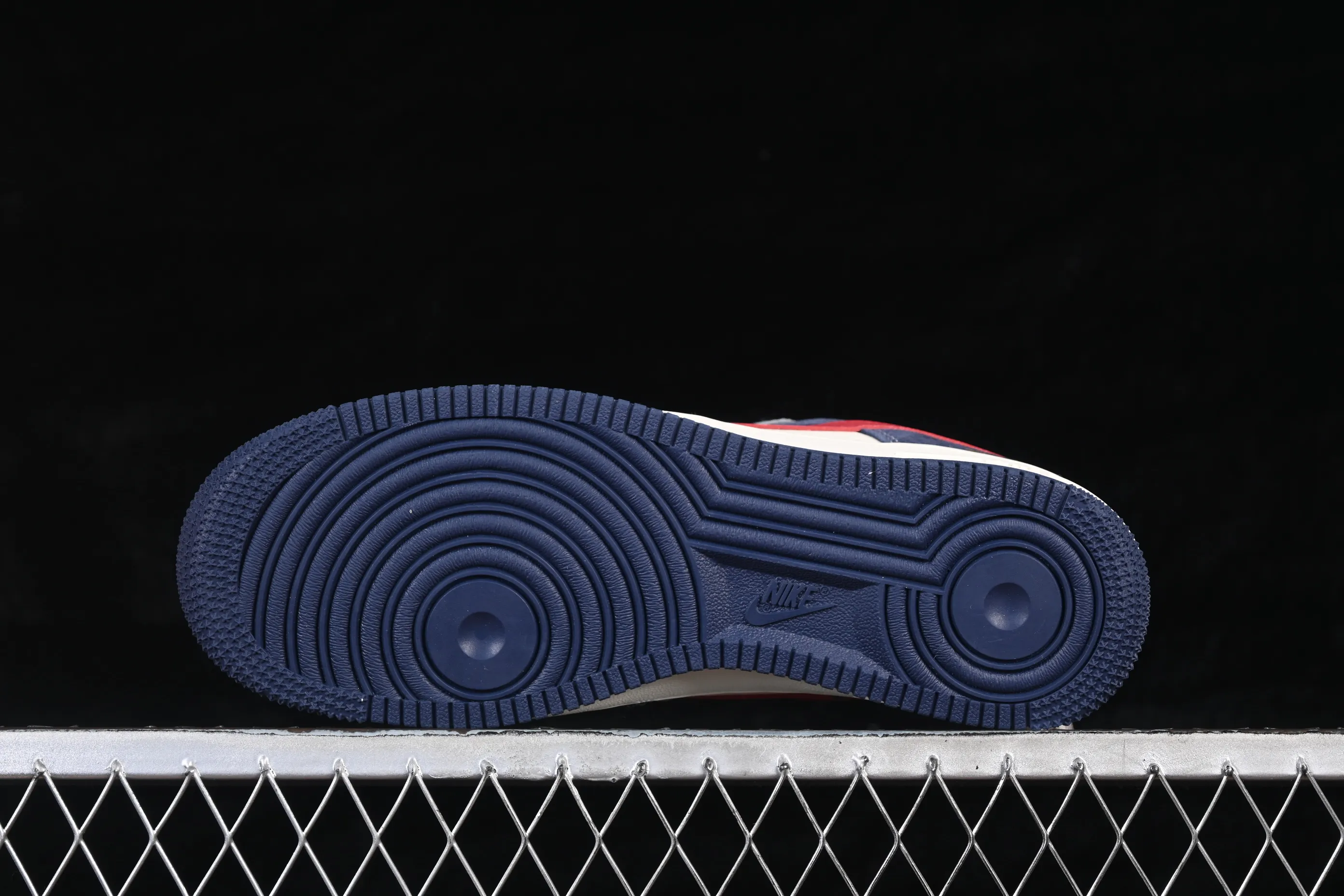 All Categories Nk Air Force 1 Air Force Series Nk Air Force 1 Low Air Force Low Nike Air Force 1'07 Low Red Navy Contrast Color Air Force One Low Casual Sneakers JP2026-153